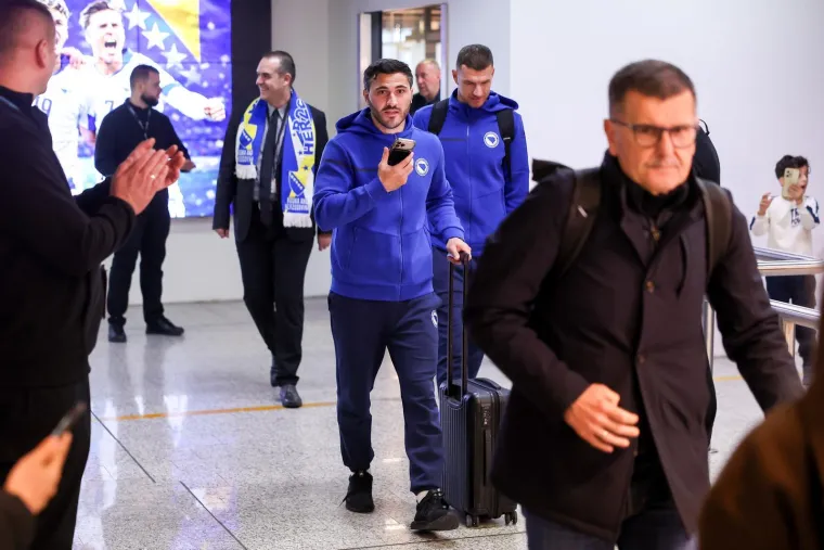 Pogledajte kako su navijači BiH dočekali Džeku i ostale heroje