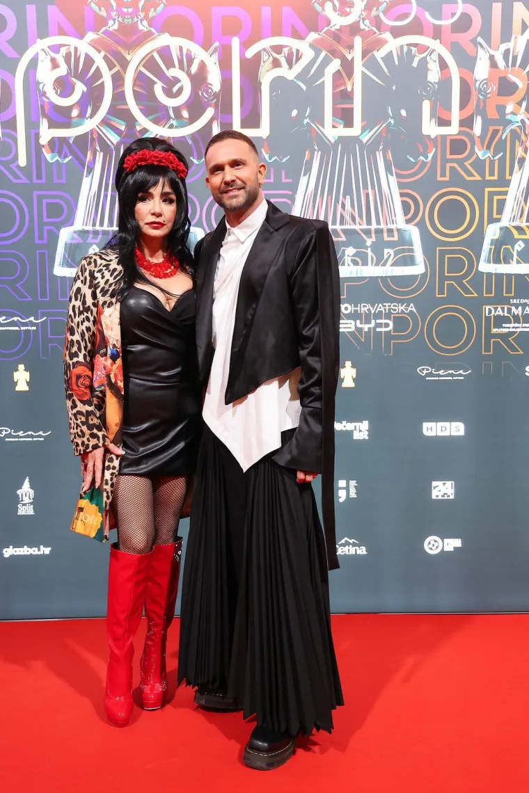 Giulliano, Goran Karan ili Mrle u gaćama: Ne zna se tko je &scaron;armantniji na dodjeli Porina