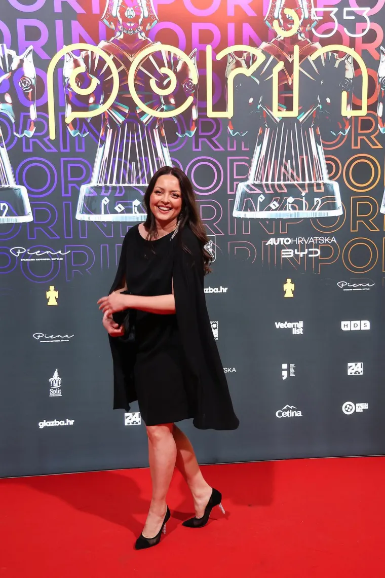 Giulliano, Goran Karan ili Mrle u gaćama: Ne zna se tko je &scaron;armantniji na dodjeli Porina