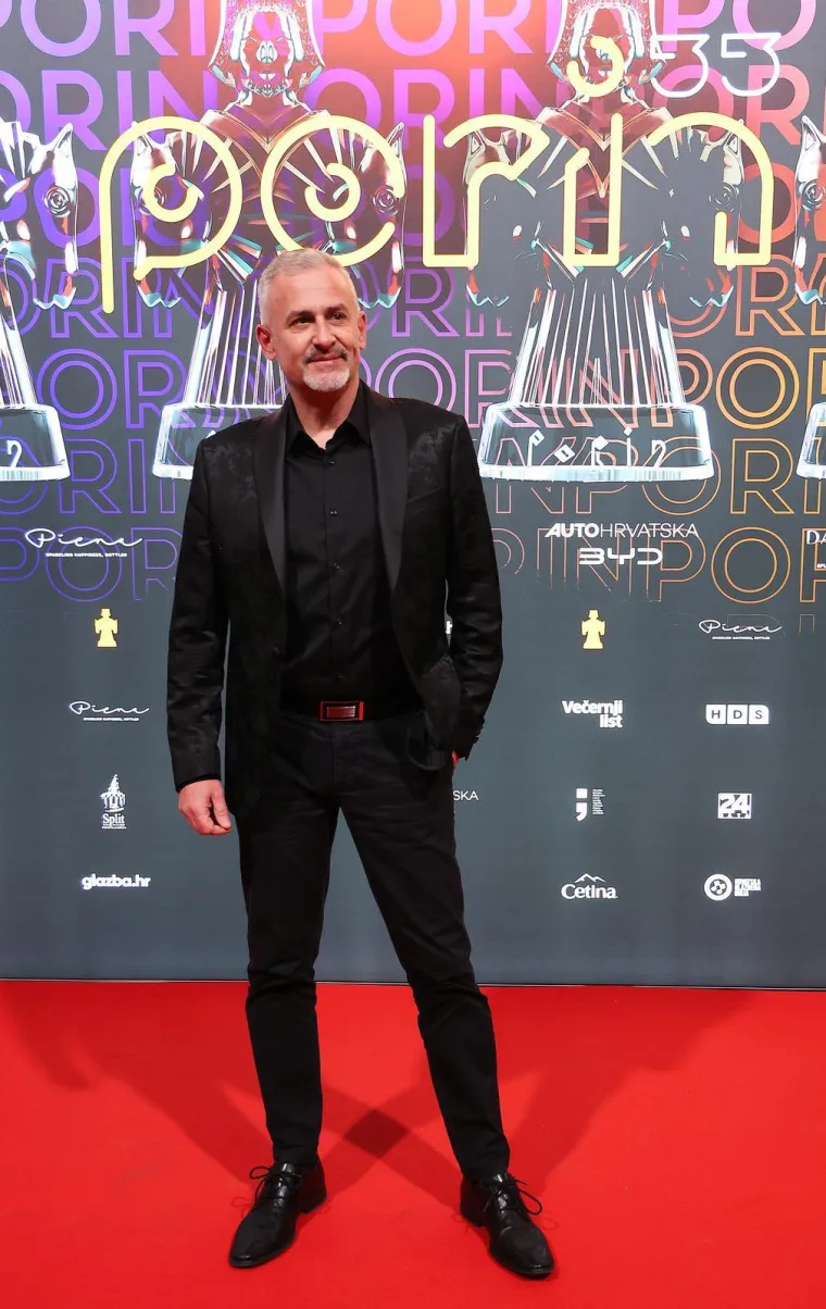 Giulliano, Goran Karan ili Mrle u gaćama: Ne zna se tko je &scaron;armantniji na dodjeli Porina