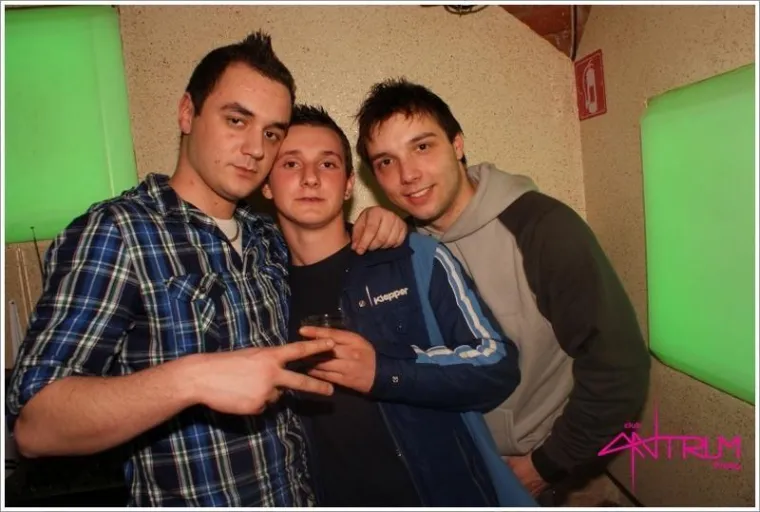 Ove ljepotice vladale su Antrumom: Pogledajte kako je izgledao ludi provod prije 13 godina