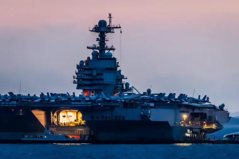 Fascinantni novi prizori američke grdosije u Splitu: Pogledajte tu veličinu u odnosu na grad