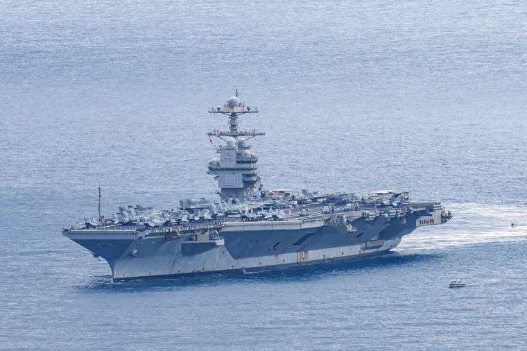 Fascinantni novi prizori američke grdosije u Splitu: Pogledajte tu veličinu u odnosu na grad