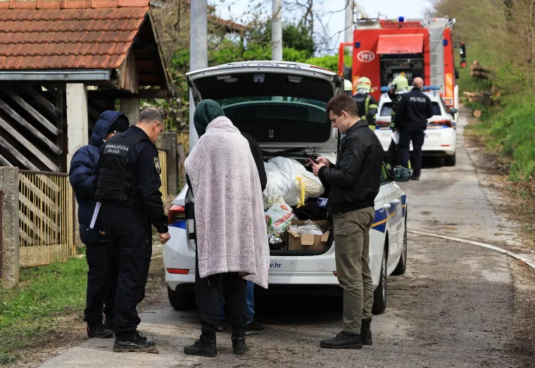 Kuća u potpunosti izgorjela, mu&scaron;karac i žena umrli: Vatrogasce dočekao stra&scaron;an prizor