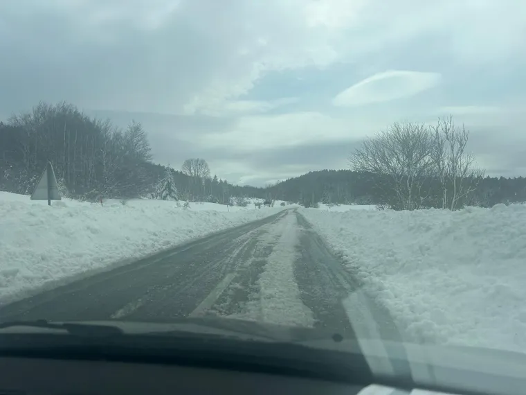 Pogledajte na &scaron;to liči stara cesta prema moru: 'Cijeli život se tu vozim, ovo jo&scaron; nisam doživila'