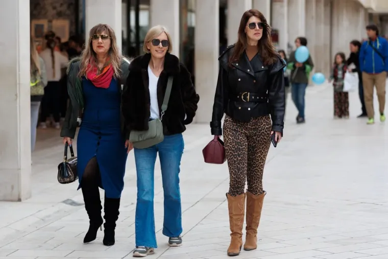 Ma tako to radi kraljica zadarske &scaron;pice: Atraktivna Marija ponovno 'oduzimala dah' prolaznicima