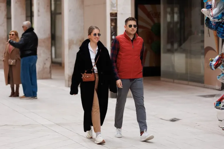 Ma tako to radi kraljica zadarske &scaron;pice: Atraktivna Marija ponovno 'oduzimala dah' prolaznicima