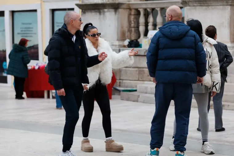 Ma tako to radi kraljica zadarske &scaron;pice: Atraktivna Marija ponovno 'oduzimala dah' prolaznicima