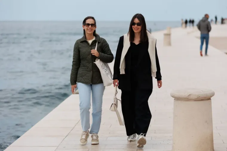 Ma tako to radi kraljica zadarske &scaron;pice: Atraktivna Marija ponovno 'oduzimala dah' prolaznicima