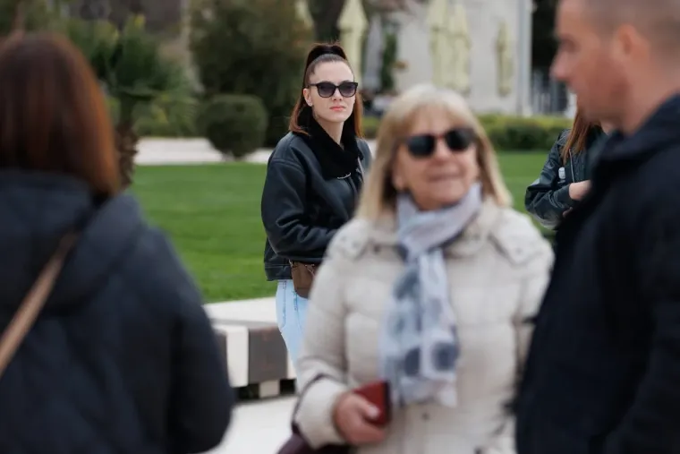 Ma tako to radi kraljica zadarske &scaron;pice: Atraktivna Marija ponovno 'oduzimala dah' prolaznicima