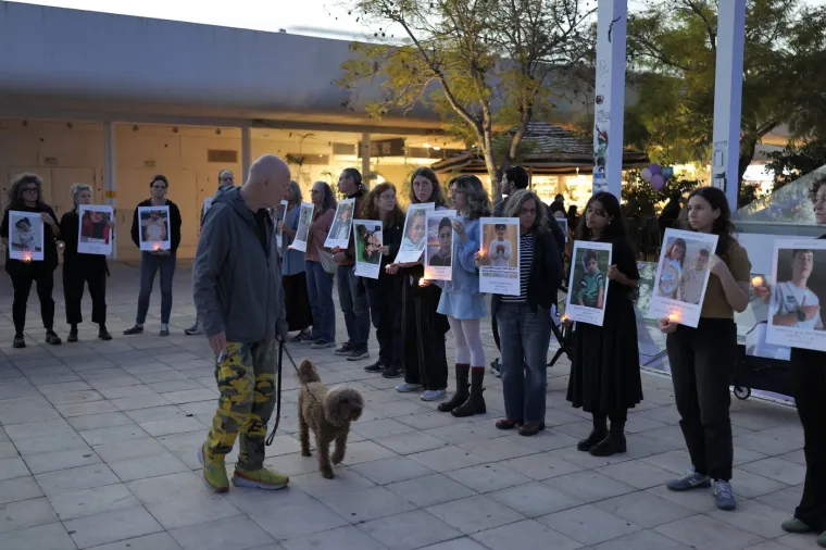 Pogledajte &scaron;to su Iranci poslali na Izrael: U Tel Avivu razbijen antiratni prosvjed