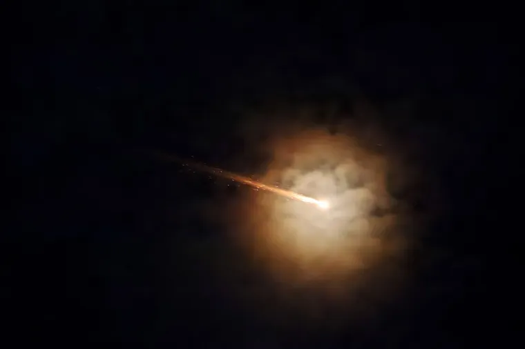 Pogledajte &scaron;to su Iranci poslali na Izrael: U Tel Avivu razbijen antiratni prosvjed