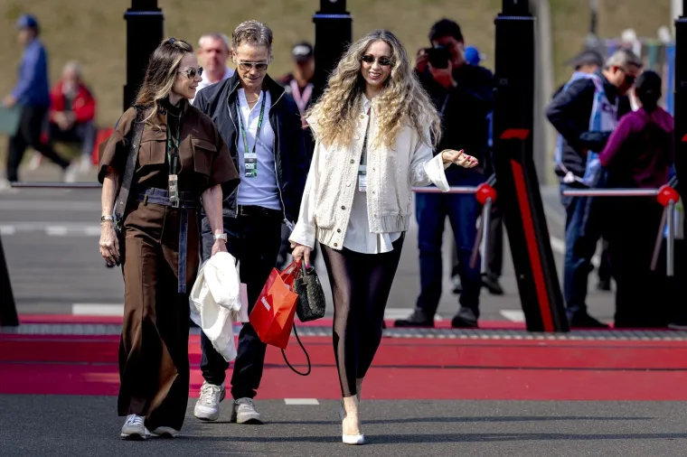 Zvijezde preplavile stazu u Japanu, a dvije plavu&scaron;e zasjenile sve uoči utrke