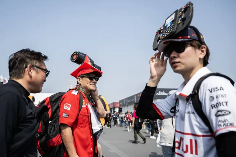 Zvijezde preplavile stazu u Japanu, a dvije plavu&scaron;e zasjenile sve uoči utrke