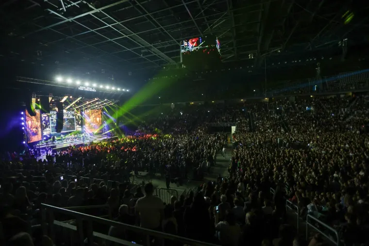 Ovako se partijalo u Zagrebu: Hitovi 'kralja narodne glazbe' odzvanjali su Arenom