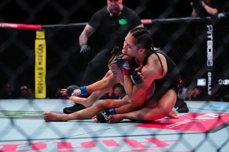 Meksikanka izgleda nježno, ali udara brutalno: Ovako nokautira djevojka od 60 kila!