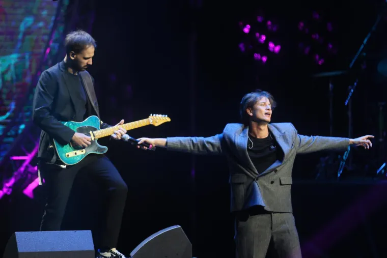 Jakov Jozinović 'zapalio' Beograd: Srpski glazbenici pružili mu podr&scaron;ku, evo tko se sve pojavio