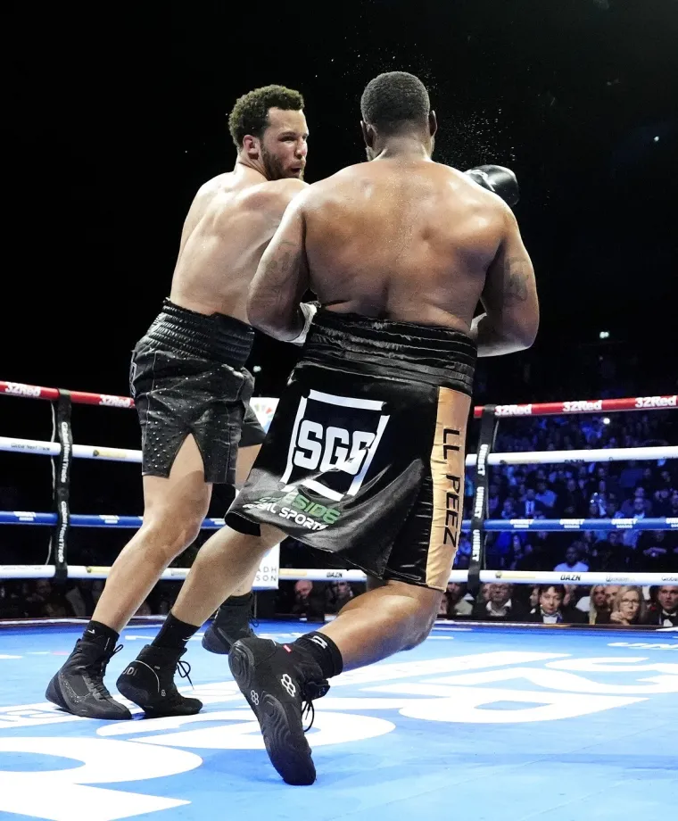 Novi Mike Tyson brutalnim nokautom &scaron;okirao svijet