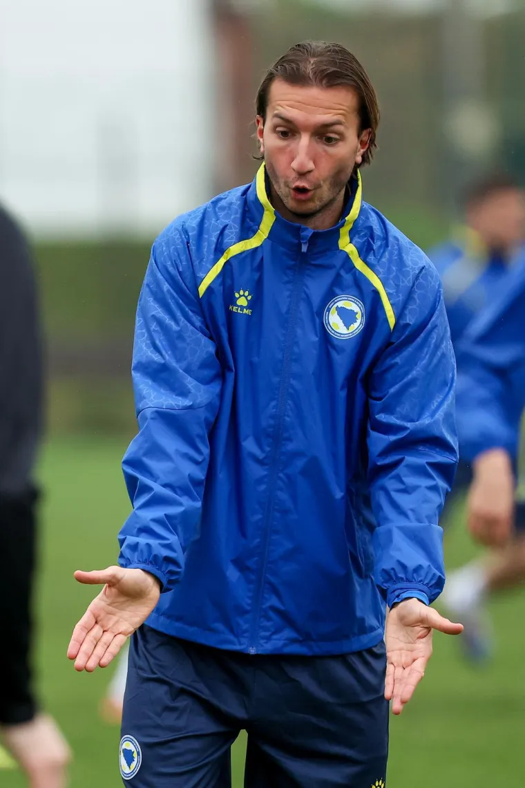 Biv&scaron;i dinamovac plijenio pažnju na treningu Bosne i Hercegovine