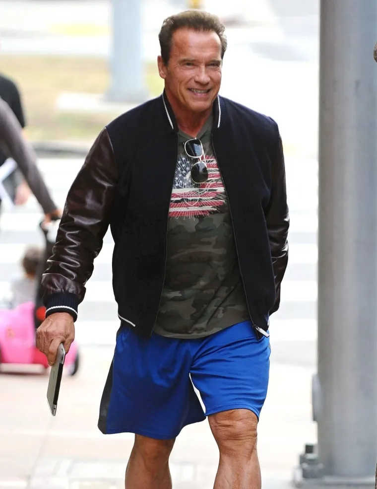 Arnoldov sin razbio konkurenciju: Mučio se s debljinom, a sada dominira očevom scenom