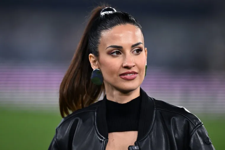 Fanovi odu&scaron;evljeni fotografijama zanosne novinarke i 11 godina mlađeg Modrićeva suigrača