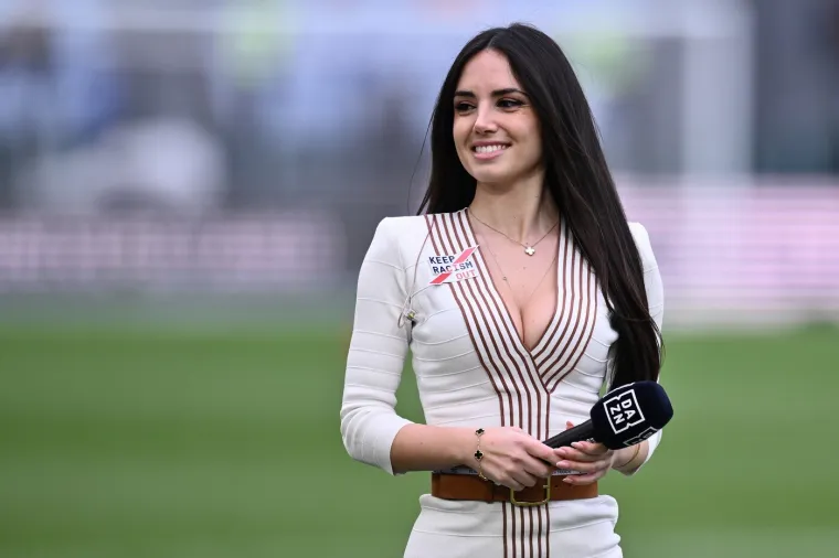 Fanovi odu&scaron;evljeni fotografijama zanosne novinarke i 11 godina mlađeg Modrićeva suigrača