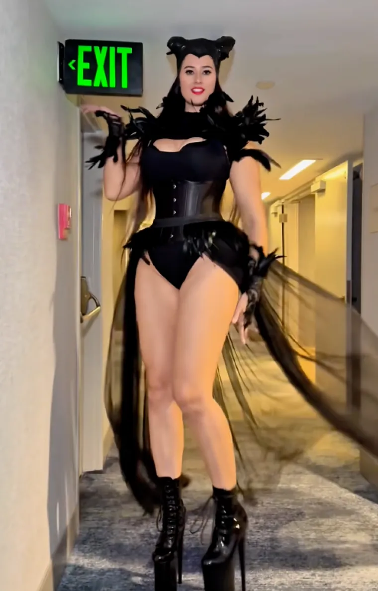 Visinom plijeni pažnju gdje god se pojavi, ali ljubavni život joj je sve samo ne jednostavan