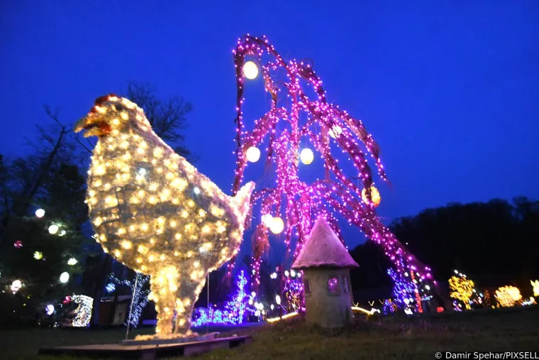 Čak 60.000 svjetlećih pisanica krasi imanje Salaj: Pogledajte najljep&scaron;u uskrsnu bajku