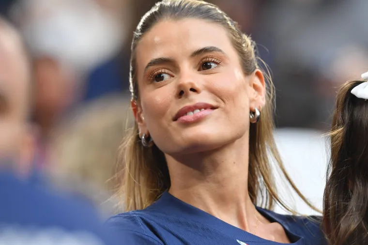 Tko je supruga brazilskog kapetana? Ljepotica koja je vi&scaron;e od 'žene nogometa&scaron;a'