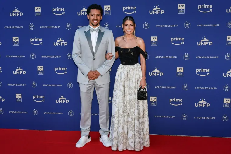 Tko je supruga brazilskog kapetana? Ljepotica koja je vi&scaron;e od 'žene nogometa&scaron;a'