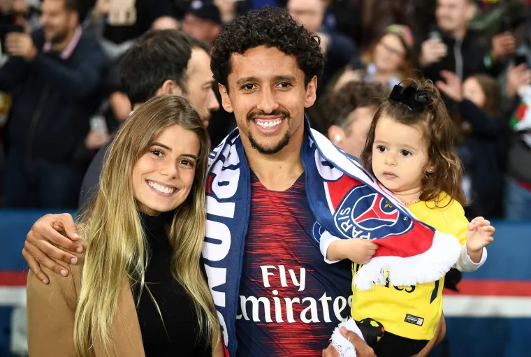 Tko je supruga brazilskog kapetana? Ljepotica koja je vi&scaron;e od 'žene nogometa&scaron;a'