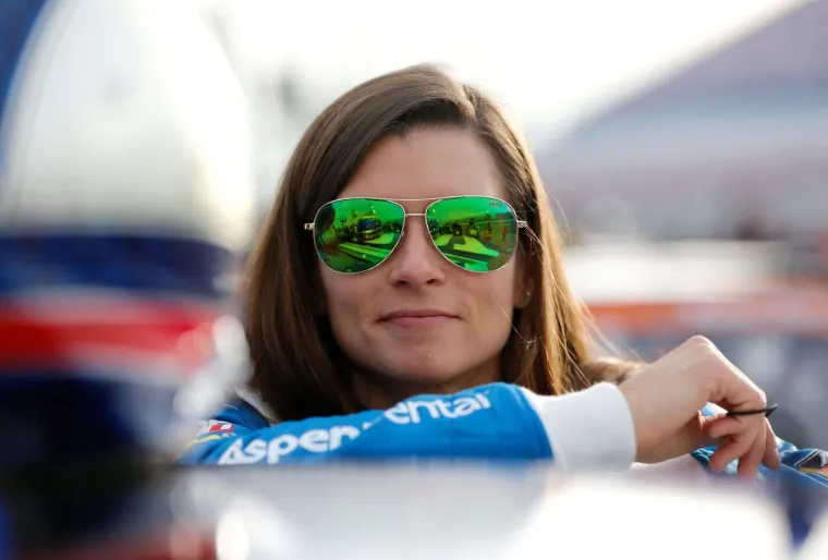 Atraktivna Danica ru&scaron;ila je barijere u sportu: Podr&scaron;ka Trumpu umalo ju je ko&scaron;tala svega