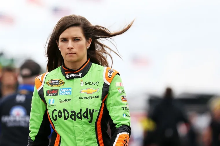 Atraktivna Danica ru&scaron;ila je barijere u sportu: Podr&scaron;ka Trumpu umalo ju je ko&scaron;tala svega