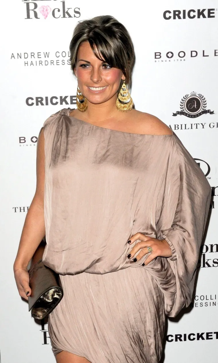 Od opro&scaron;tenih prijevara do sudskih sporova: Pogledajte transformaciju najpoznatije WAG-sice