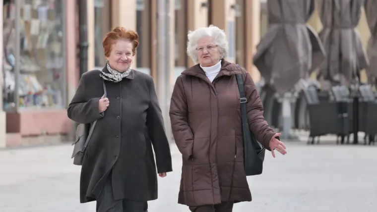 Tko je dama u tigrastom koja je odu&scaron;evila sve prolaznike u &scaron;etnji gradom?