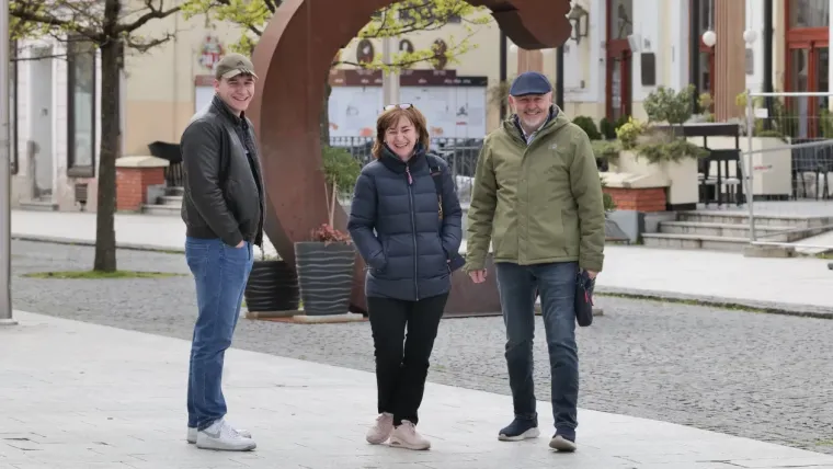 Tko je dama u tigrastom koja je odu&scaron;evila sve prolaznike u &scaron;etnji gradom?