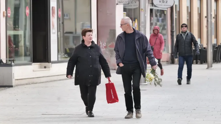 Tko je dama u tigrastom koja je odu&scaron;evila sve prolaznike u &scaron;etnji gradom?