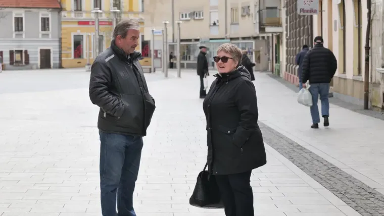 Tko je dama u tigrastom koja je odu&scaron;evila sve prolaznike u &scaron;etnji gradom?