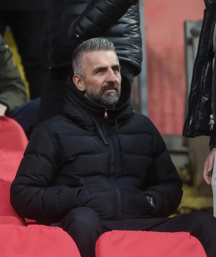 Ovo je Balkon koji vrijedi 500 eura za utakmicu s Italijom, ali sve poglede uzele su lijepe Bosanke