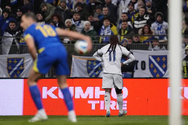 Luda noć u Zenici: Đoković nije jedini, pazite kakve su face do&scaron;le na utakmicu