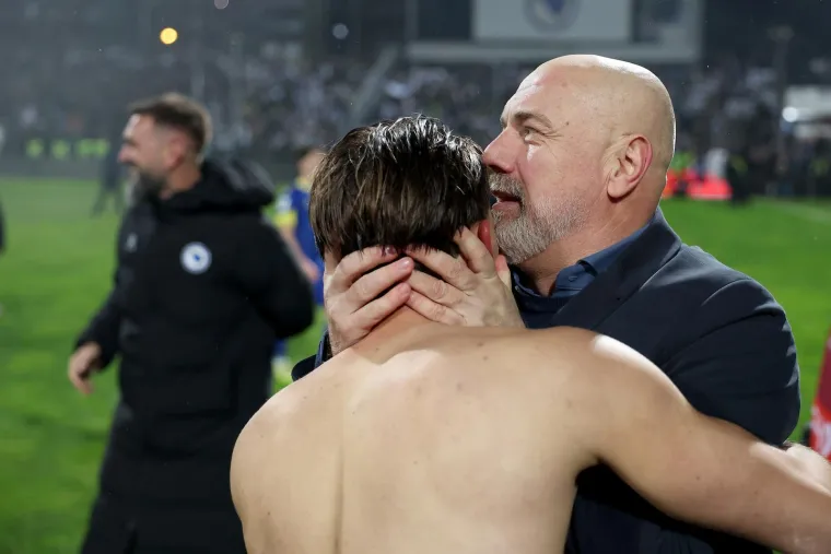 Pogledajte lica Talijana u Zenici nakon dramatičnog raspleta i kako je Džeko izgledao