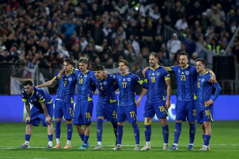 Pogledajte lica Talijana u Zenici nakon dramatičnog raspleta i kako je Džeko izgledao