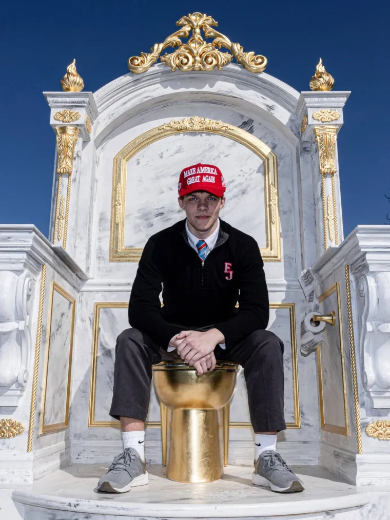 Imamo novi hit! Pogledajte veliko ruganje 'njegovom visočanstvu' Donaldu Trumpu