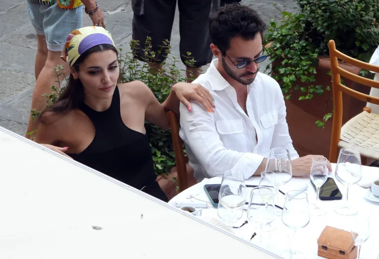 Turska glumica ima buran život: Zavela Brada Pitta, 'ukrala' muževe i upala u skandal s drogom