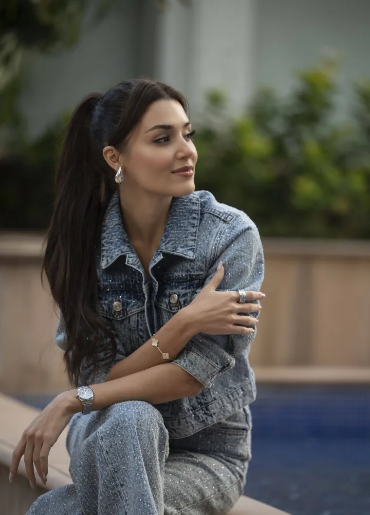 Turska glumica ima buran život: Zavela Brada Pitta, 'ukrala' muževe i upala u skandal s drogom