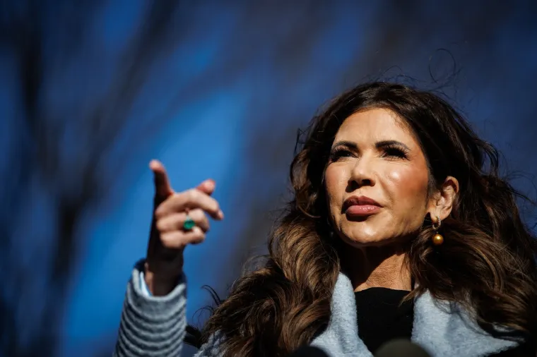 Zovu je 'Ice Barbika': Tko je kontroverzna Kristi o kojoj bruje svjetski mediji i Trump?