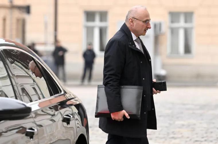 Sve oči uprte u Banske dvore! Pogledajte tko je sve do&scaron;ao na sastanak Plenkovića i Milanovića