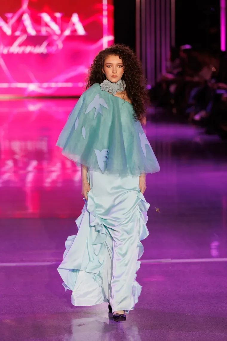 Spektakl u Zadru okupio poznate: Lijepa Laura Gnjatović predvodila manekenke