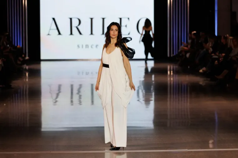 Spektakl u Zadru okupio poznate: Lijepa Laura Gnjatović predvodila manekenke