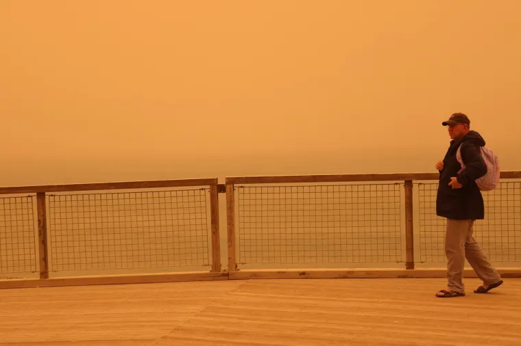 Apokaliptične scene iznad popularnog otoka: 'Ostanite u kućama!'